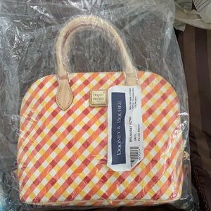 Brand new!! Dooney & Bourke purse!